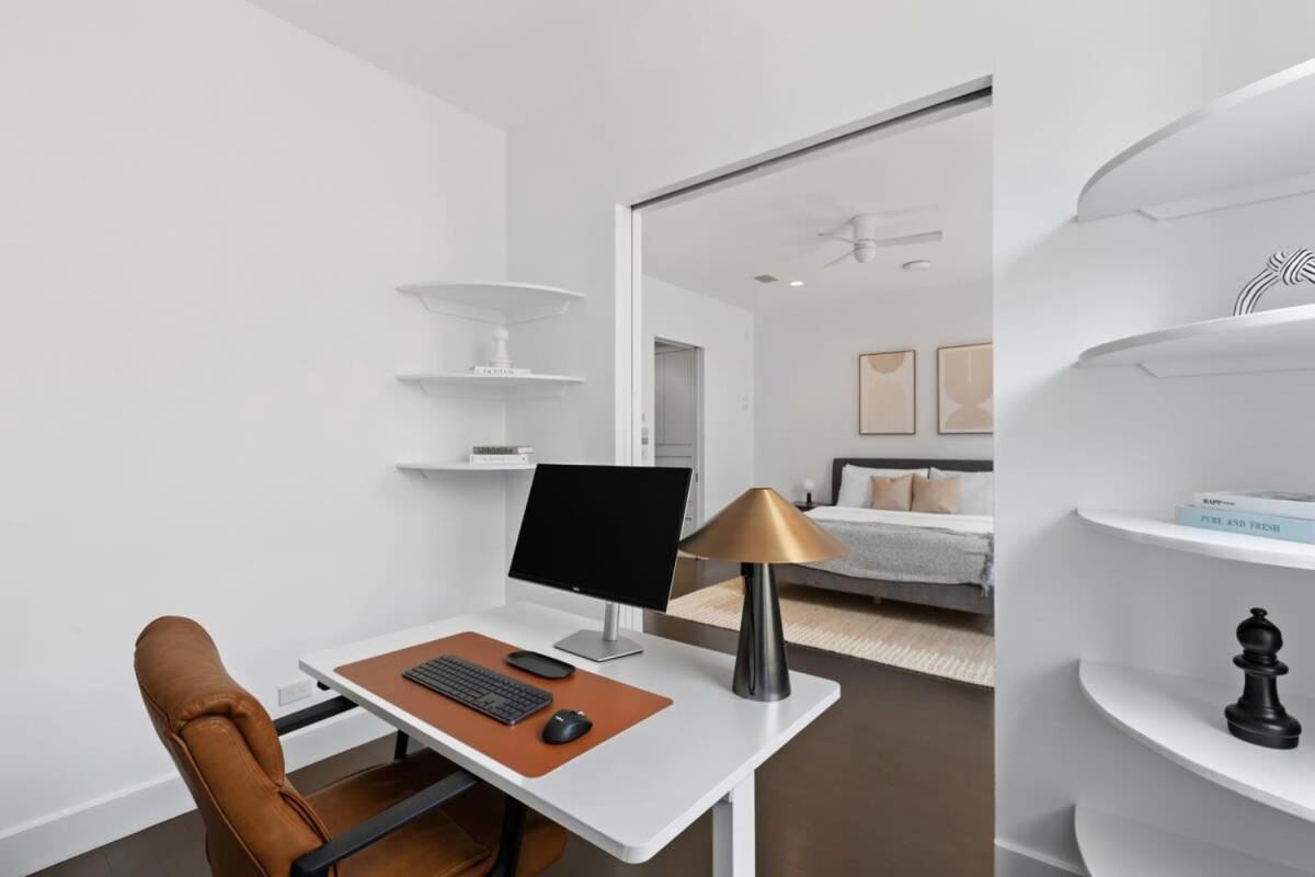 Chelsea Canvas II by RoveTravel Large 3BR Duplex