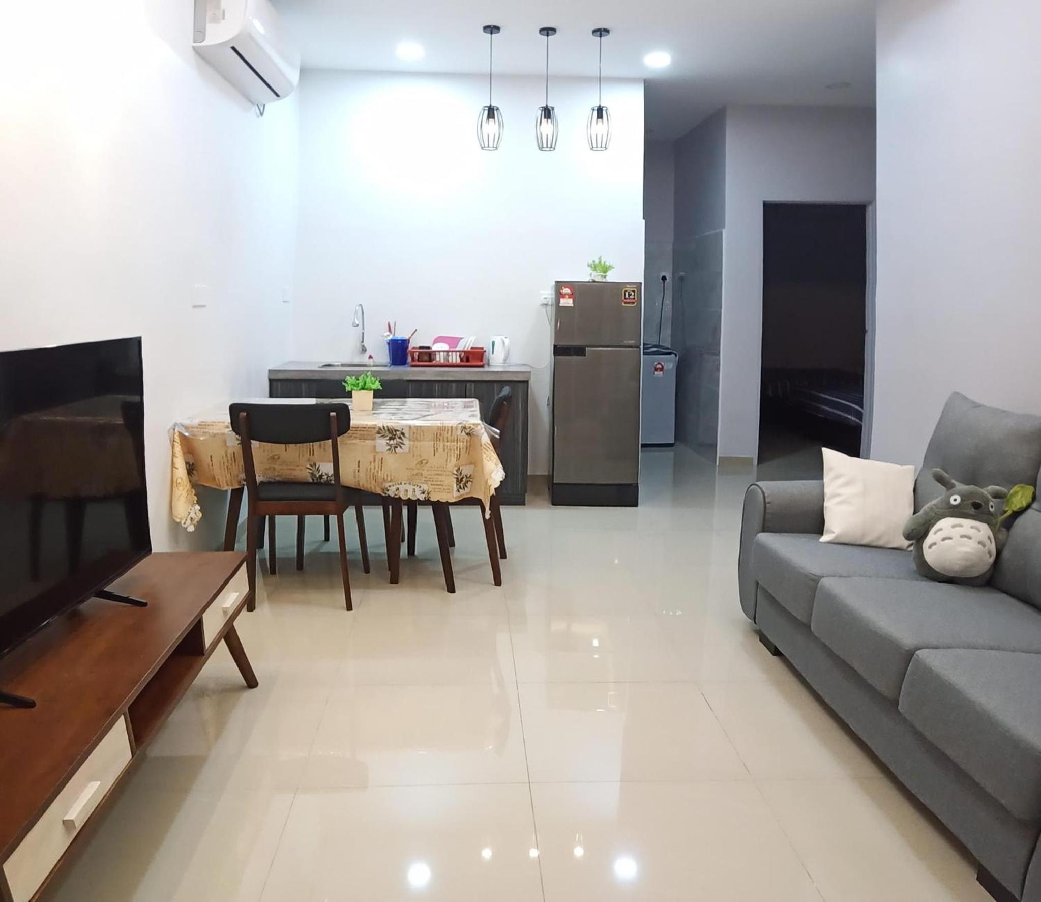 Pantai Remis Homestay 118A photo 5