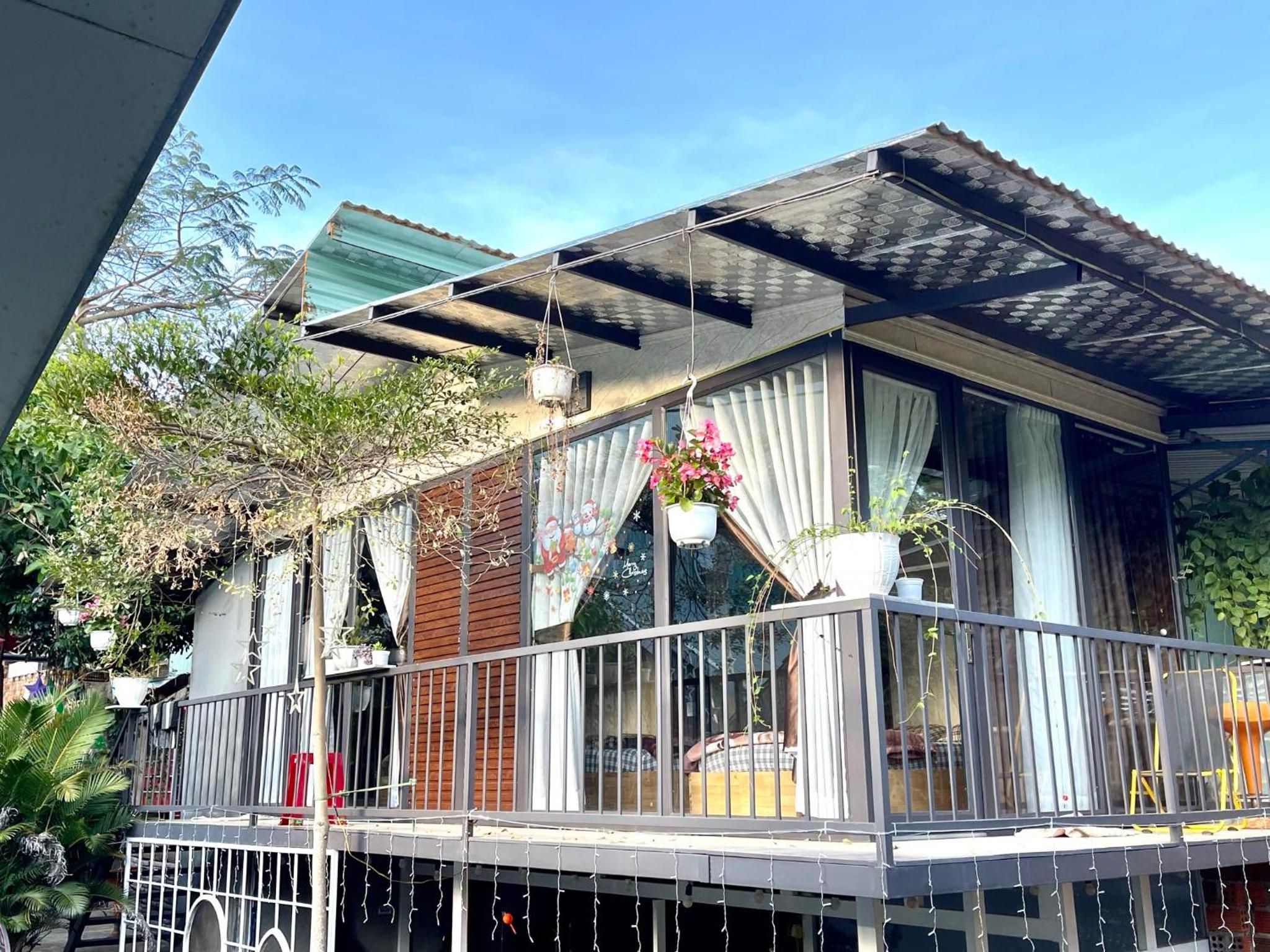 Lake view homestay view 4