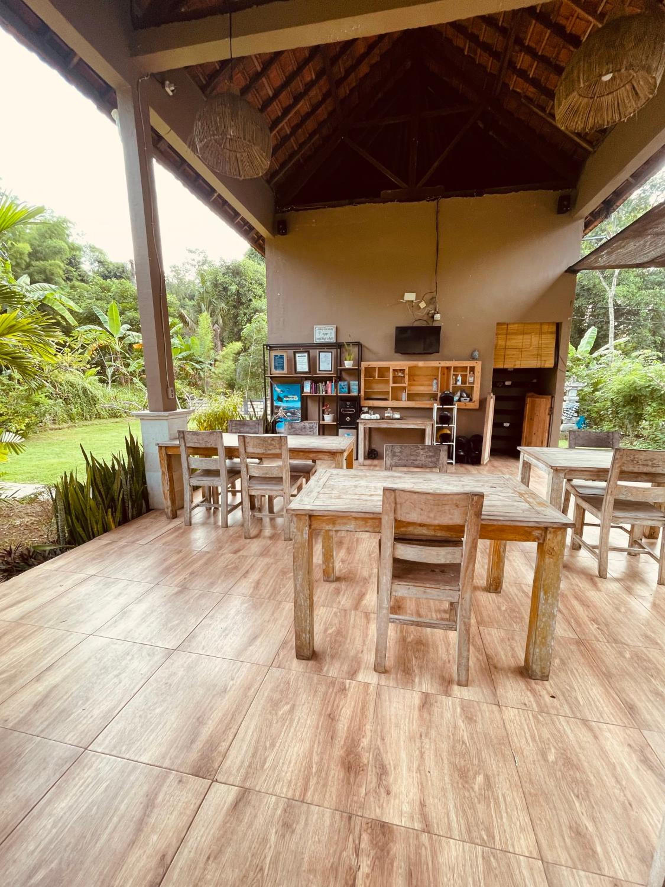 Pedidi Penida Hostel