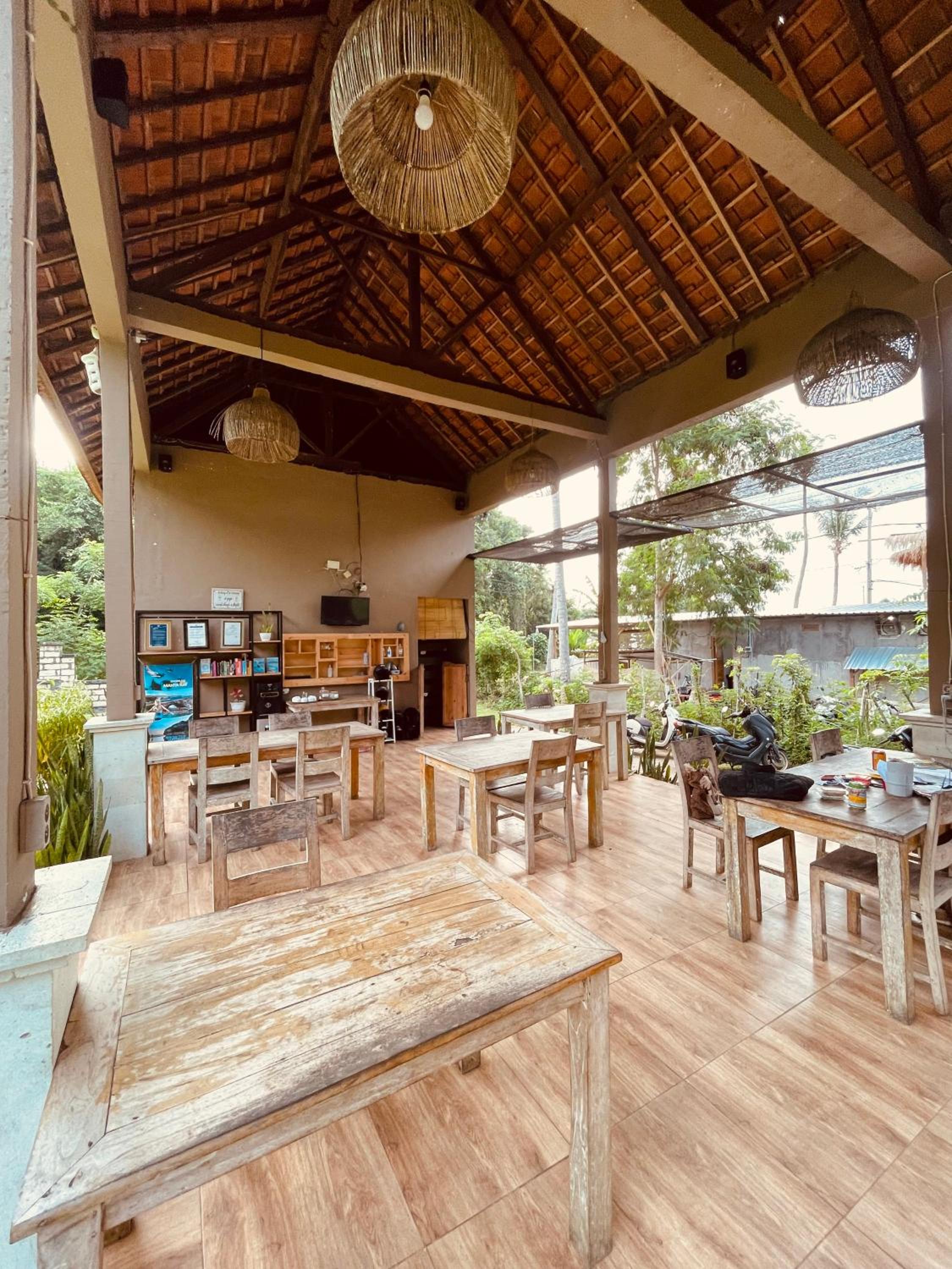 Pedidi Penida Hostel