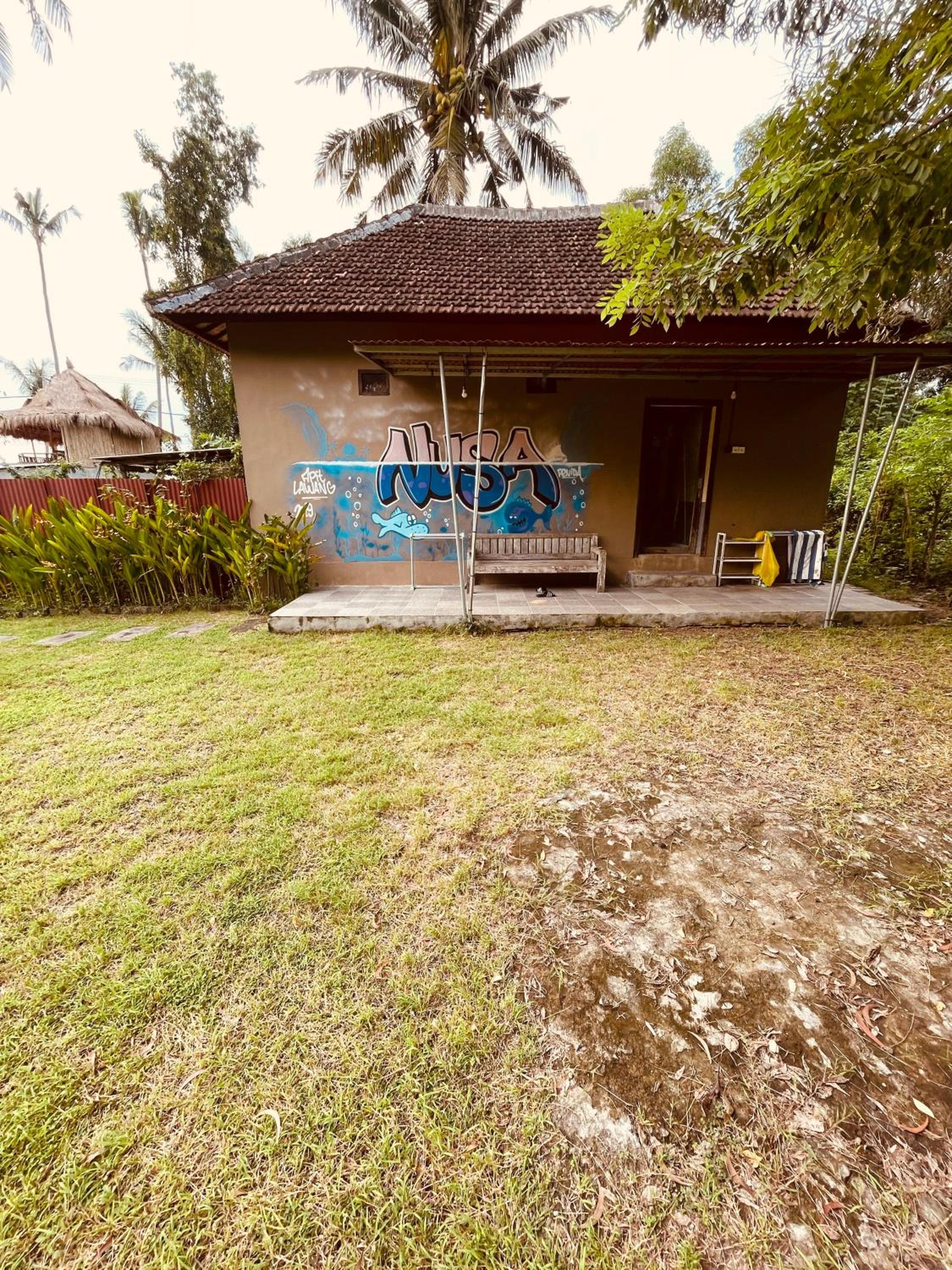 Pedidi Penida Hostel