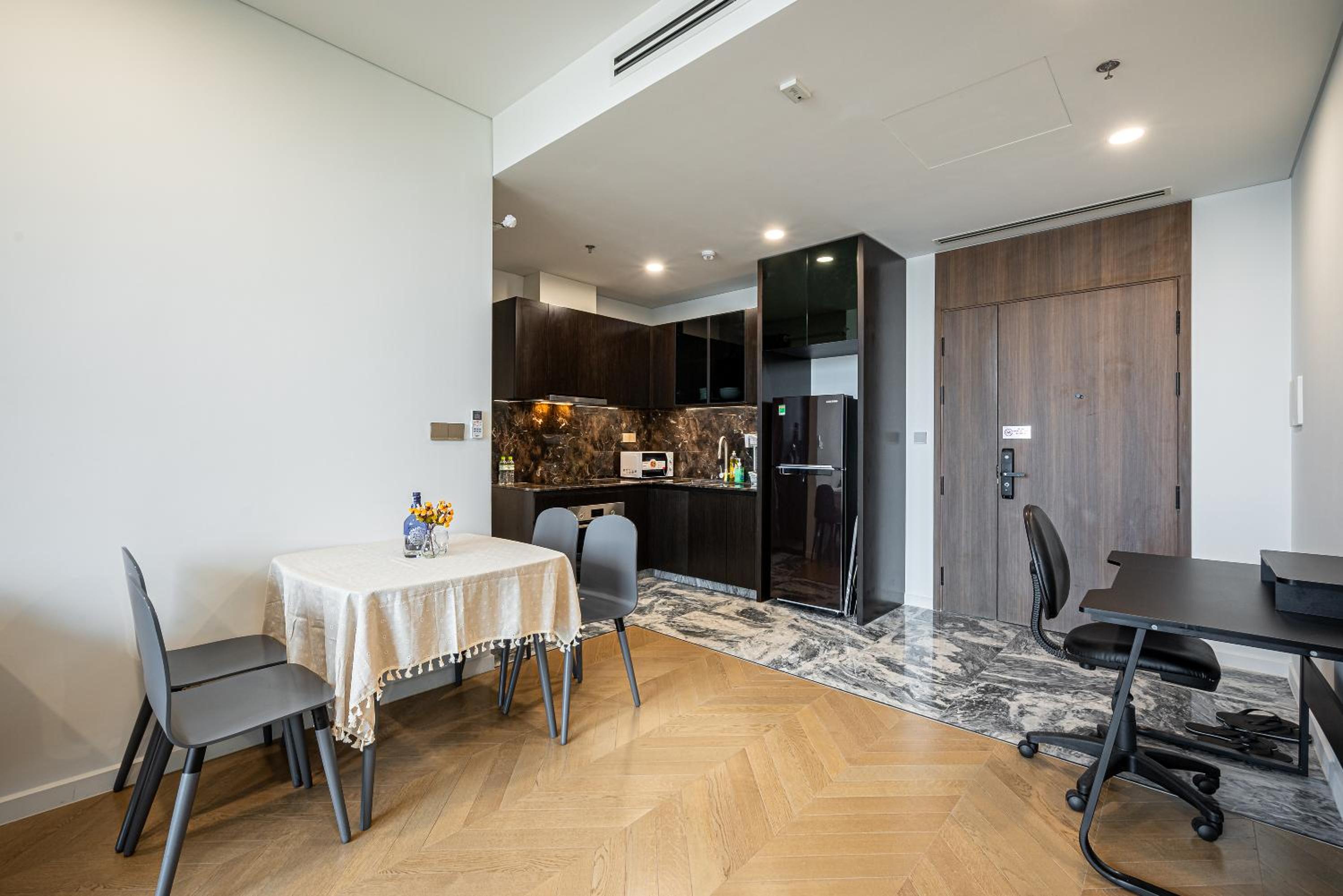 KN Holiday Apartment in Lumiere Riverside