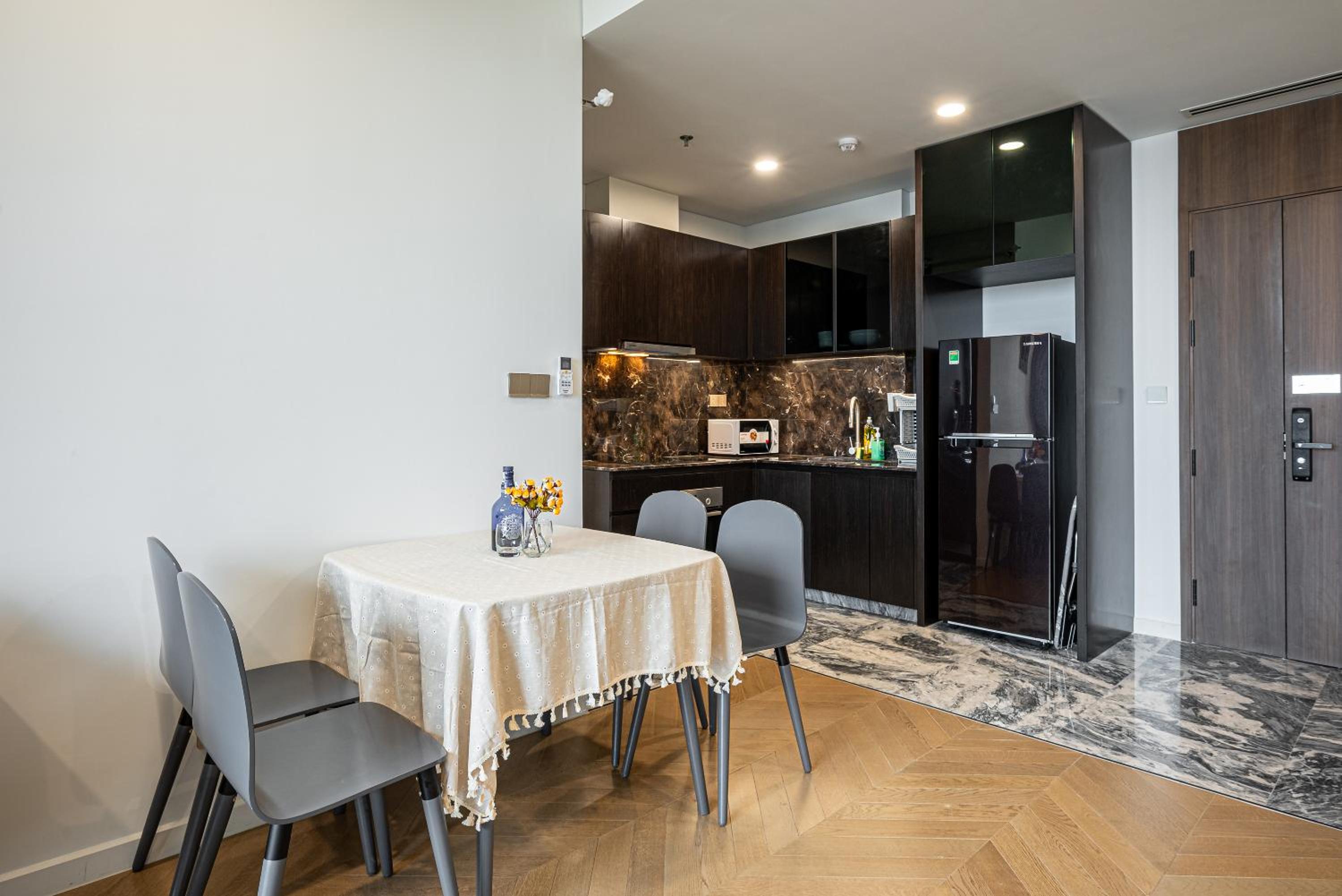 KN Holiday Apartment in Lumiere Riverside