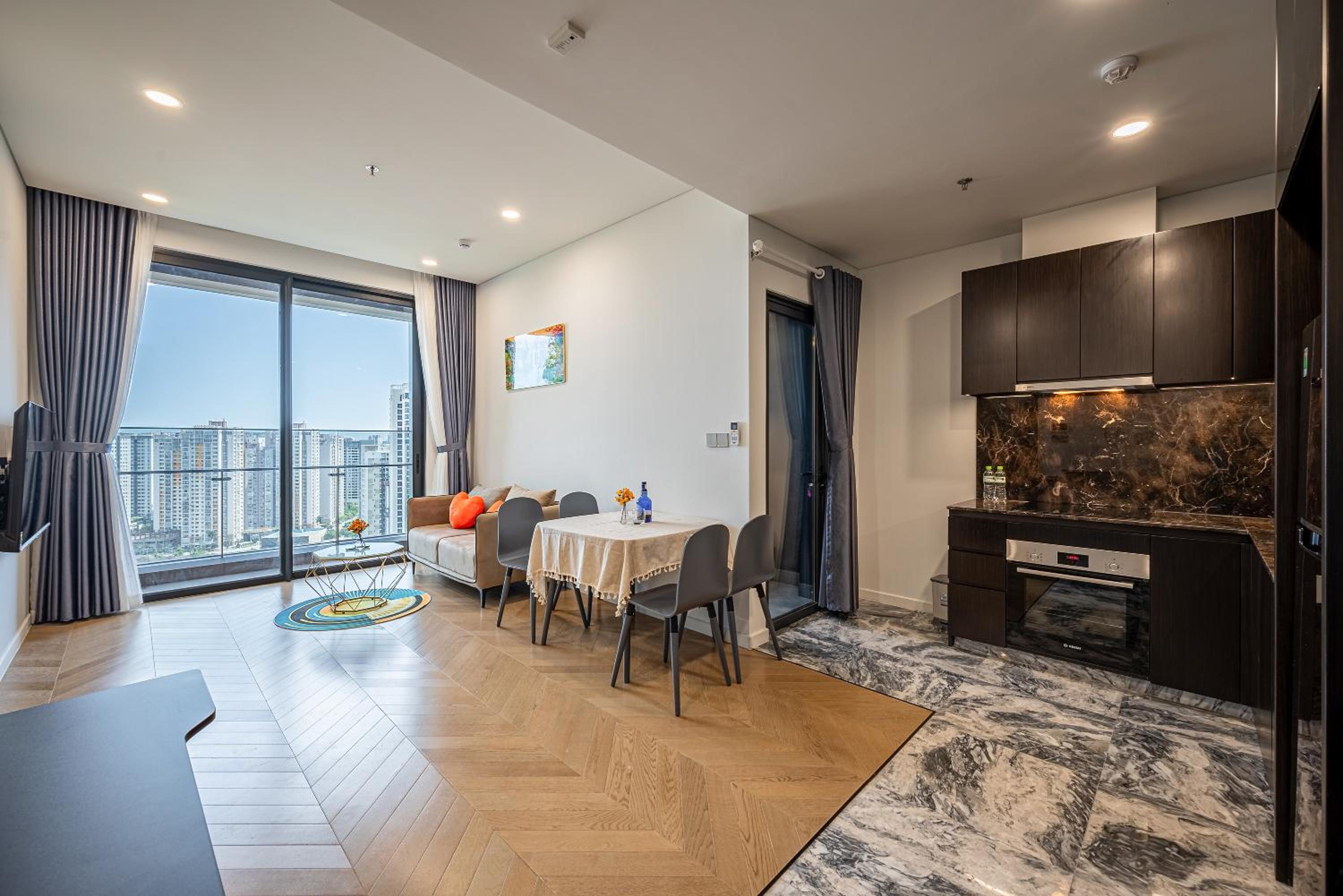 KN Holiday Apartment in Lumiere Riverside
