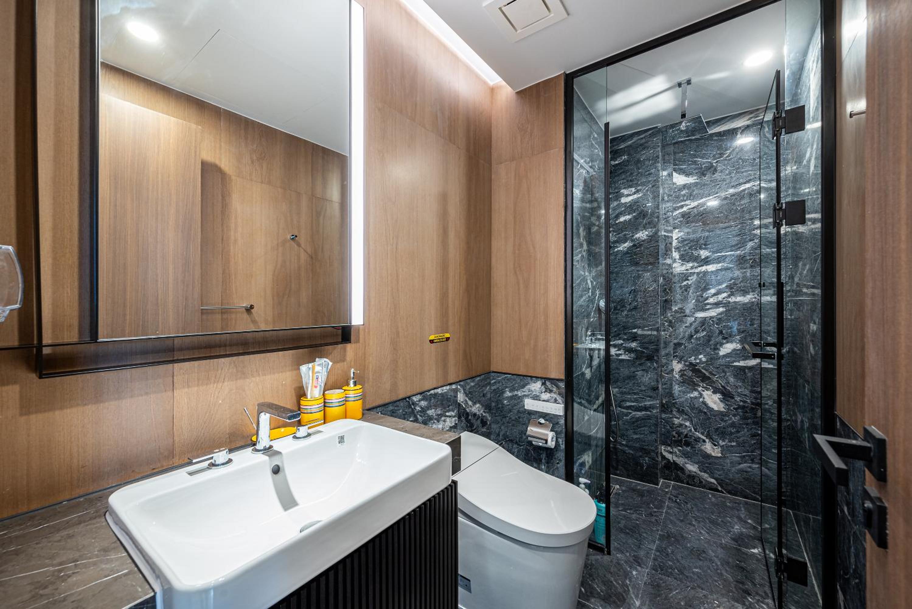 KN Holiday Apartment in Lumiere Riverside