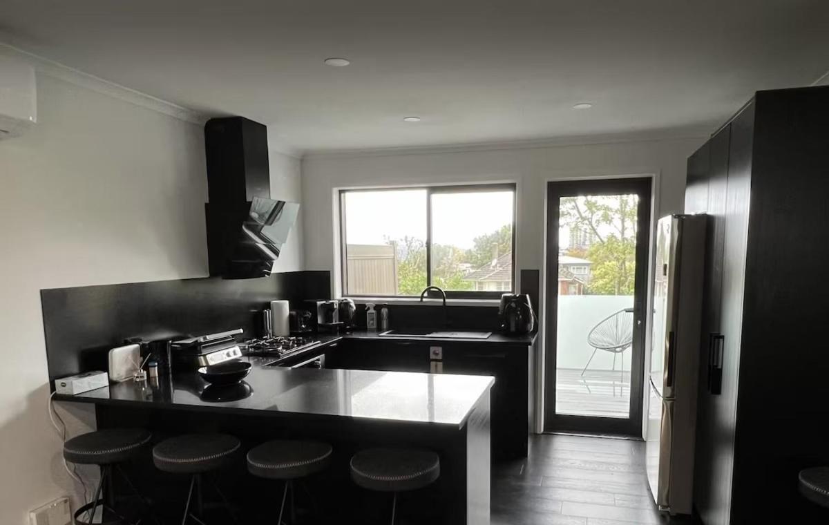 New Lynn Dream guest house