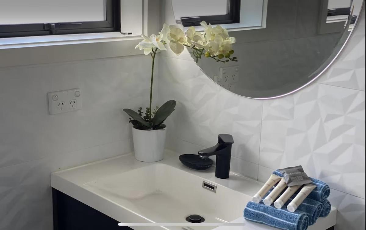 New Lynn Dream guest house