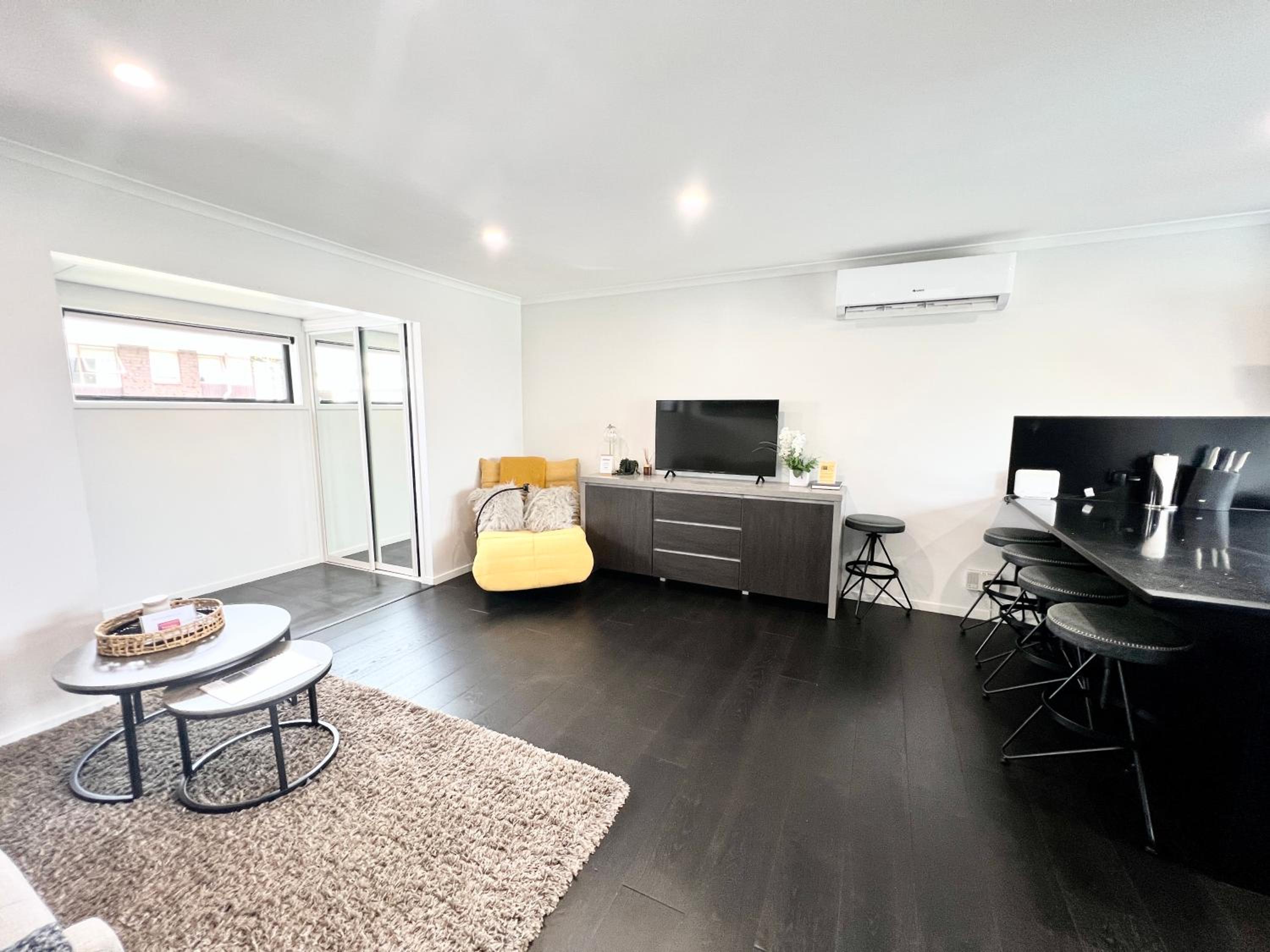 New Lynn Dream guest house