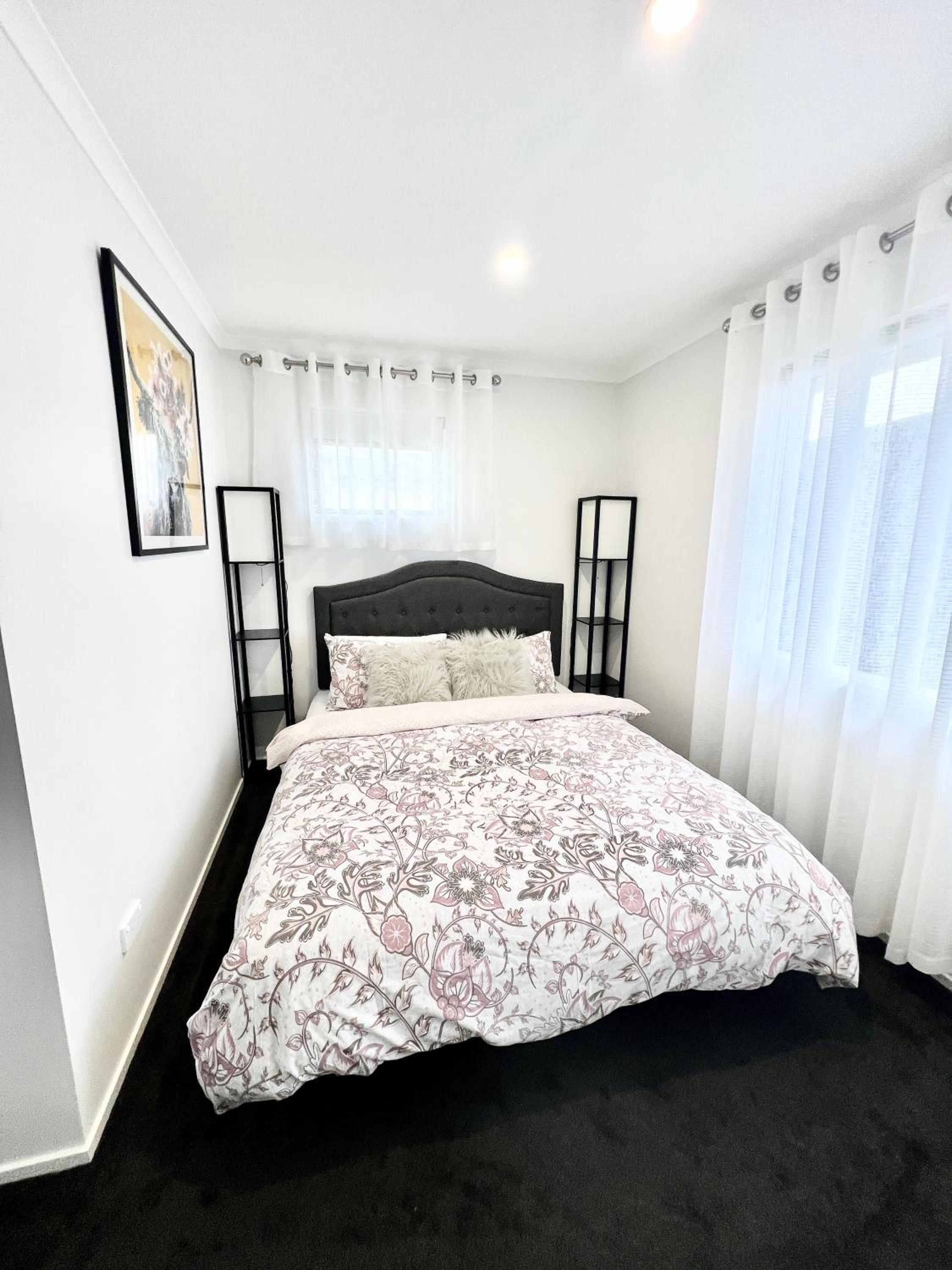 New Lynn Dream guest house