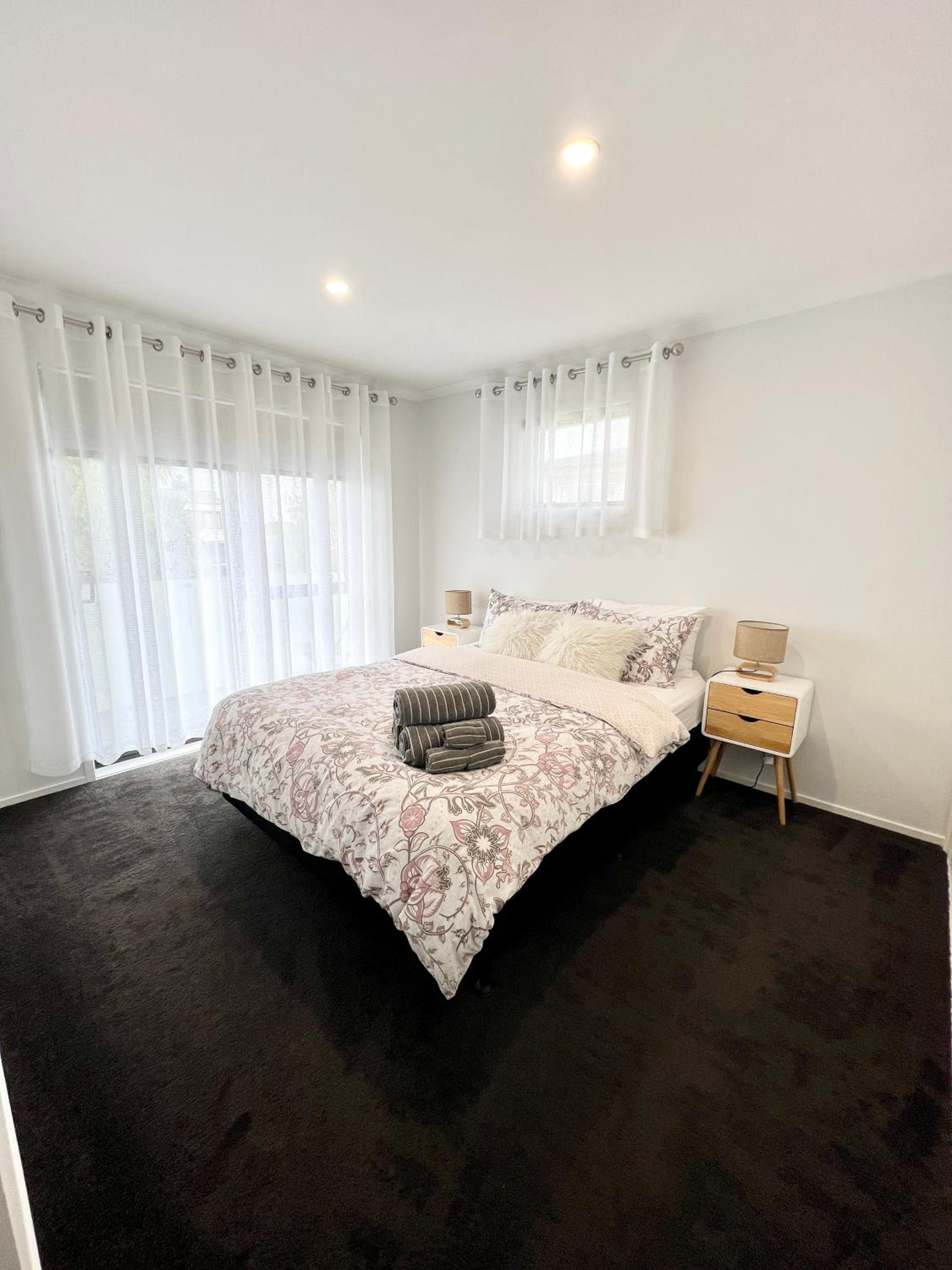 New Lynn Dream guest house