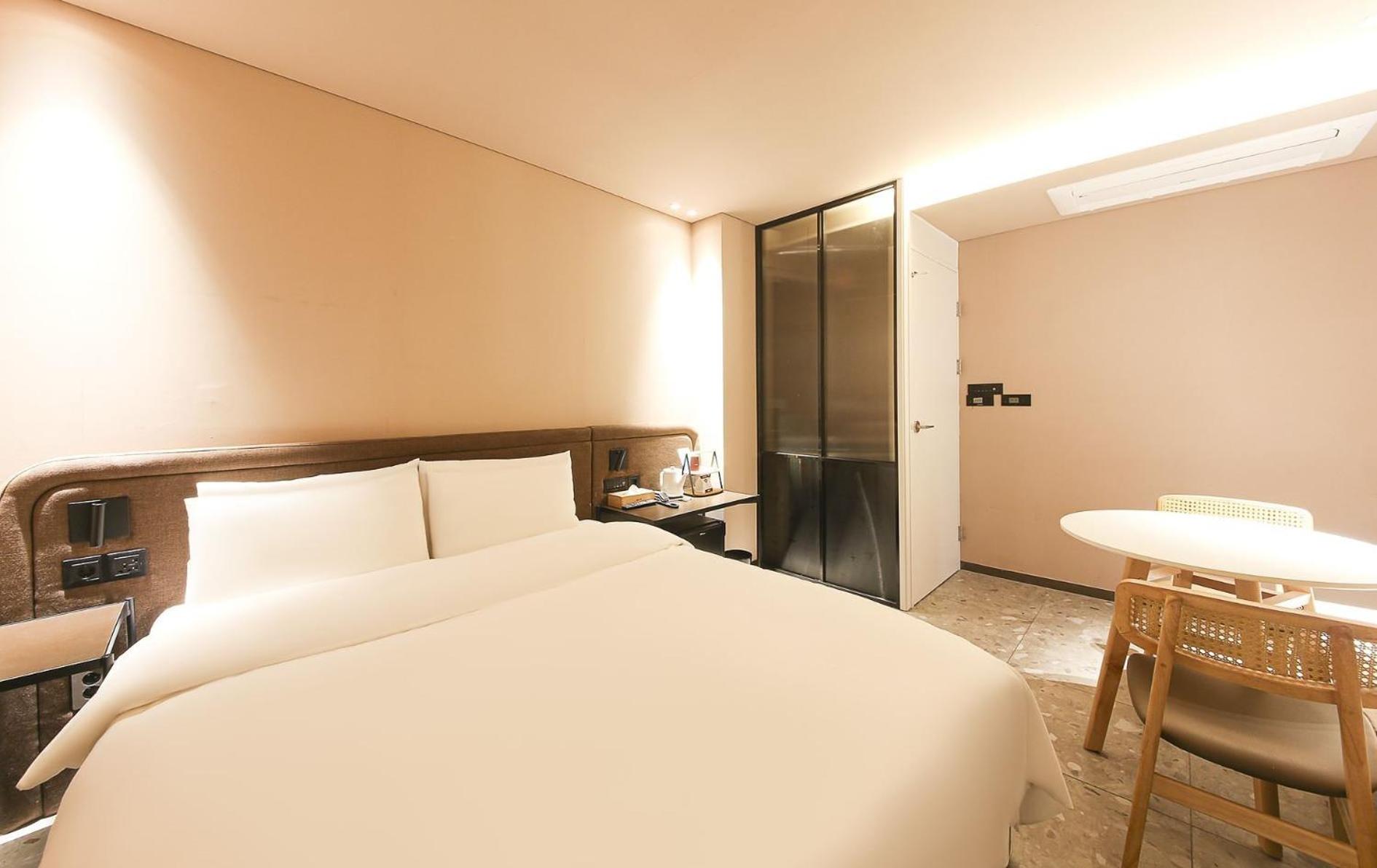 뮤트호텔 대연 MUTE HOTEL Daeyeon Busan