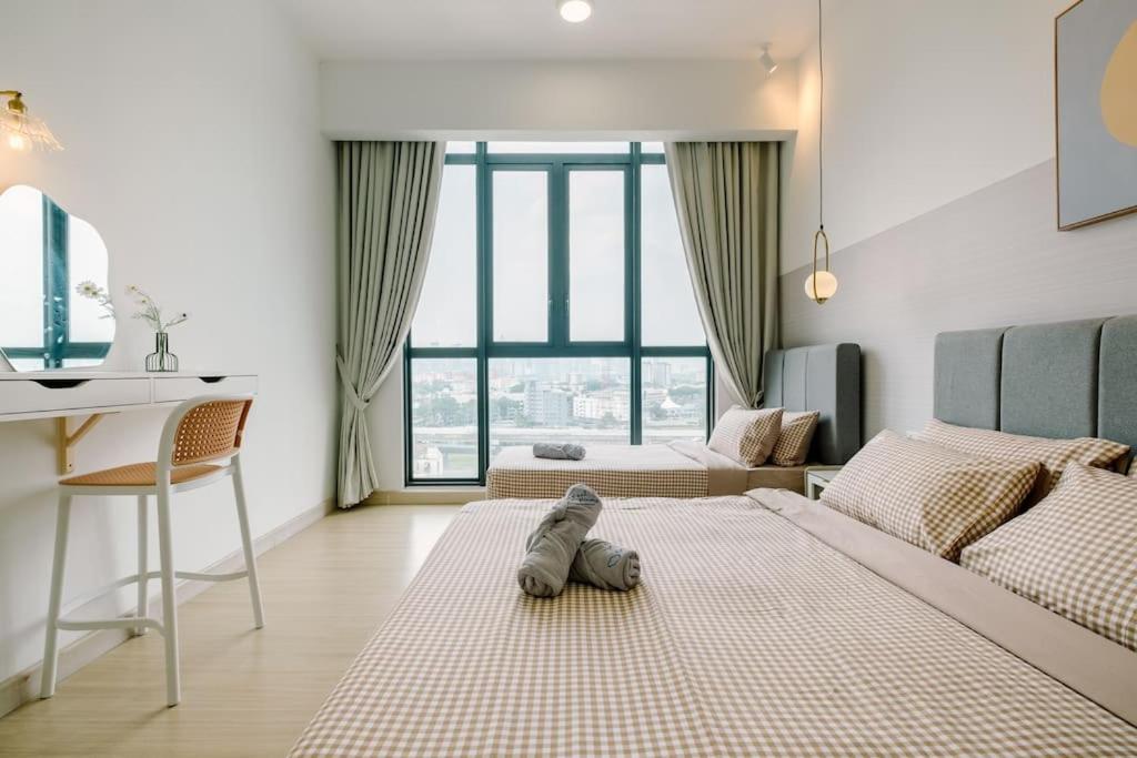 Shamelin Star Spacious Home 8pax3BR InfinityPool 中文