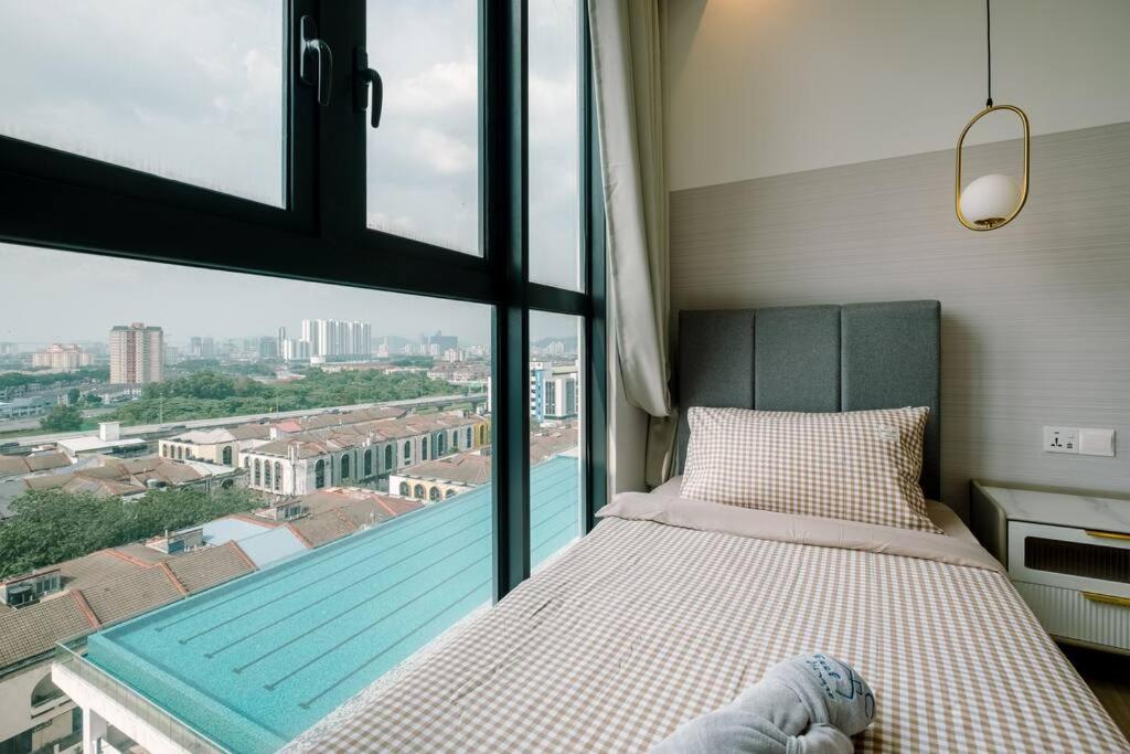 Shamelin Star Spacious Home 8pax3BR InfinityPool 中文