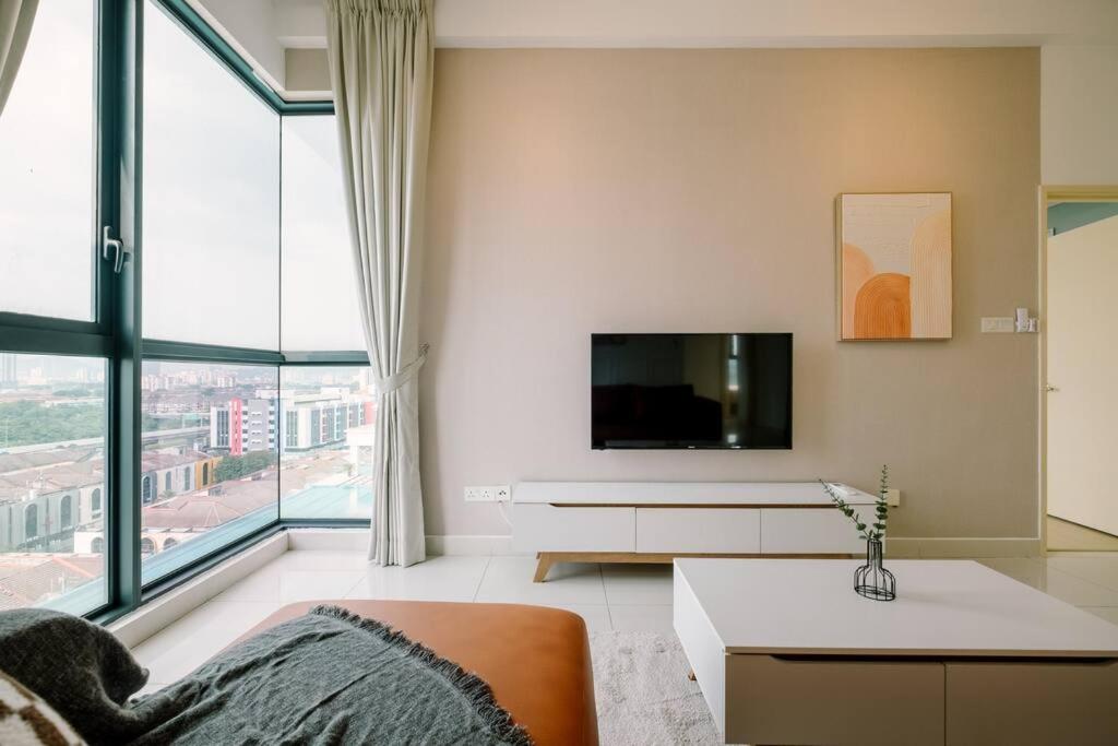 Shamelin Star Spacious Home 8pax3BR InfinityPool 中文
