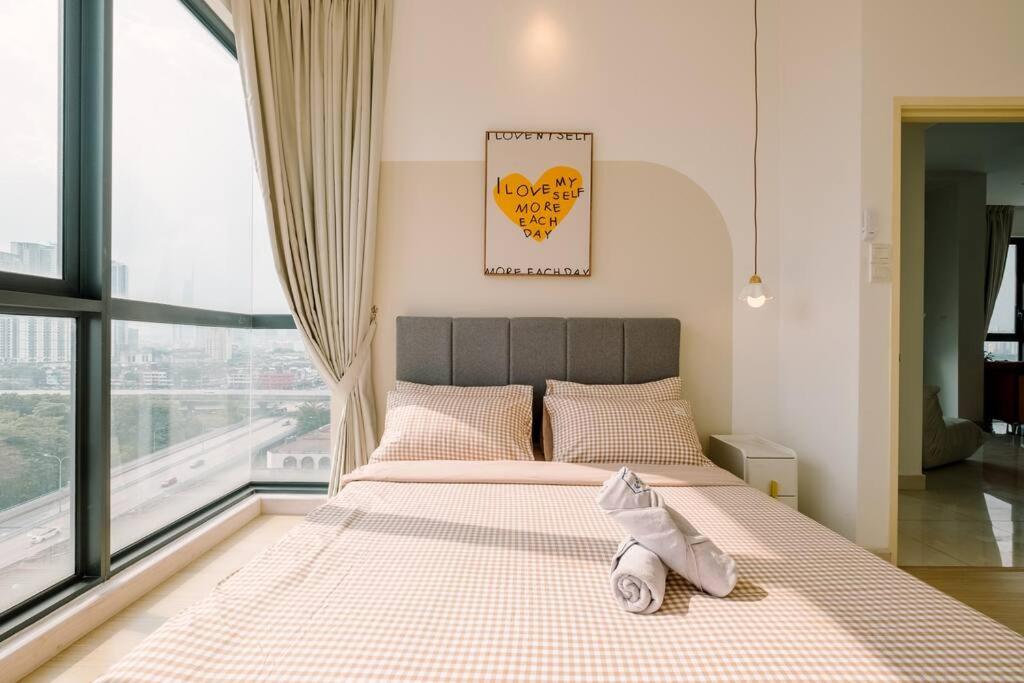 Shamelin Star Spacious Home 8pax3BR InfinityPool 中文