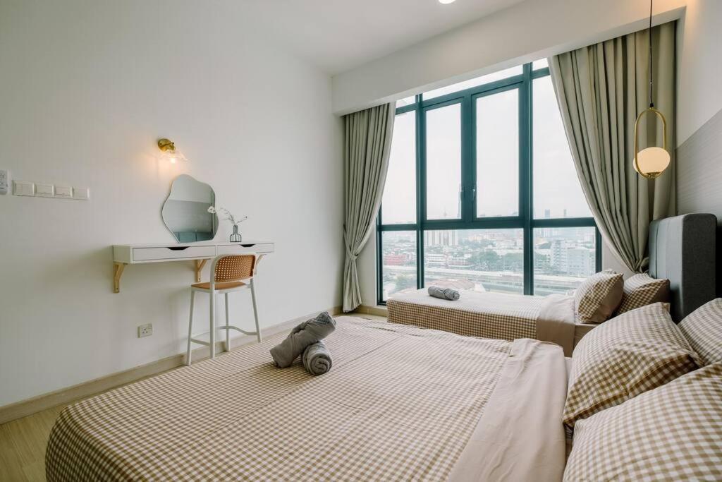 Shamelin Star Spacious Home 8pax3BR InfinityPool 中文
