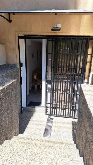Exclusive Studio in the Best Laureles Area