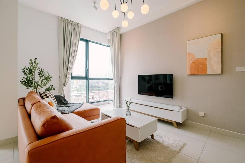 Shamelin Star Spacious Home 8pax3BR InfinityPool 中文