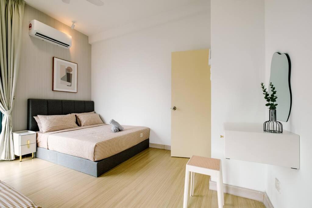 Shamelin Star Spacious Home 8pax3BR InfinityPool 中文