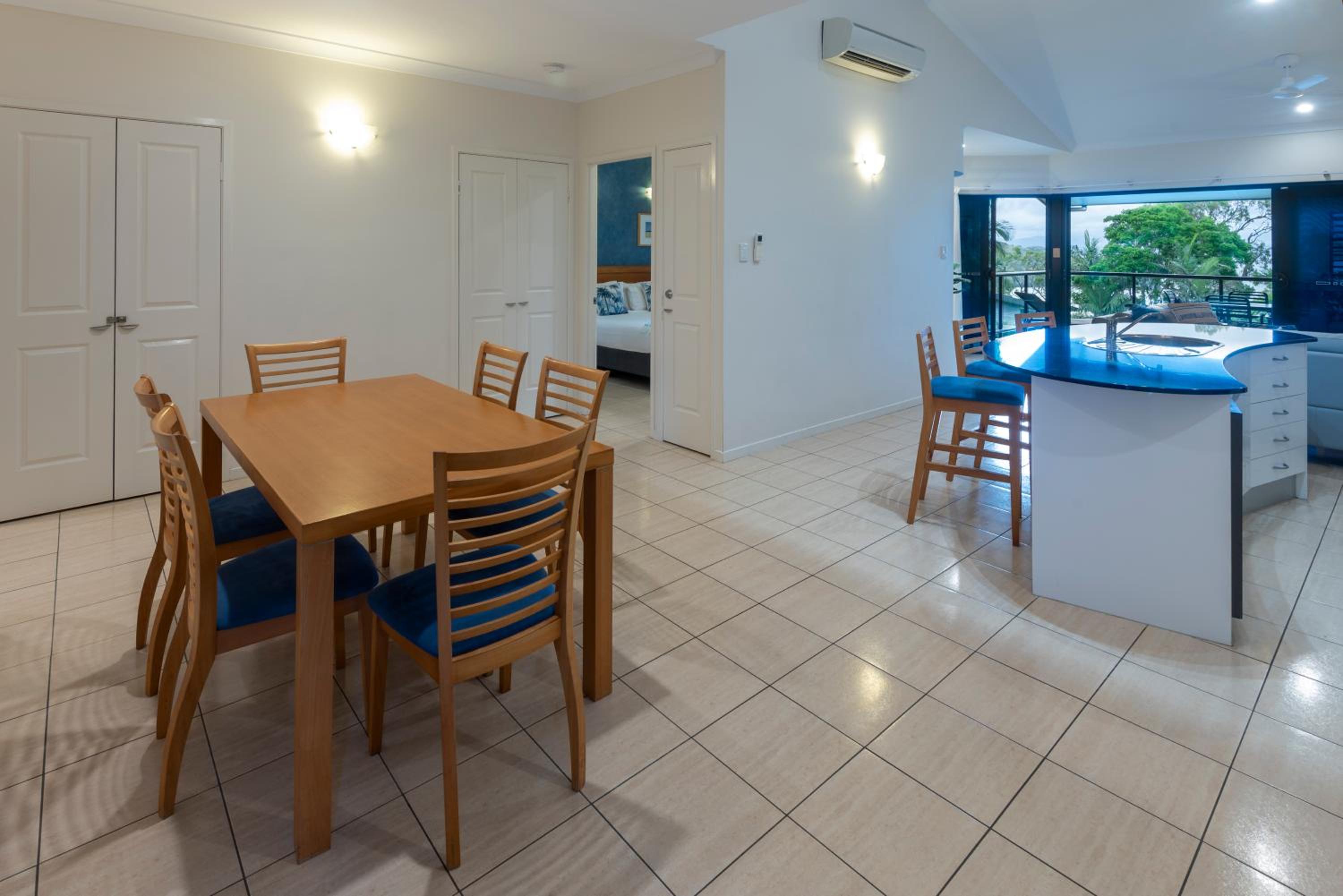 Anchorage Apartments on Hamilton Island by HIHA