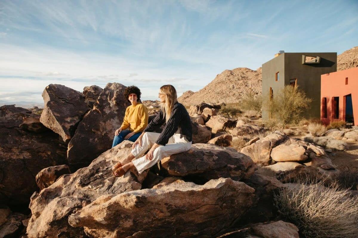 Josh Schweitzer's Monument House Joshua Tree view 2