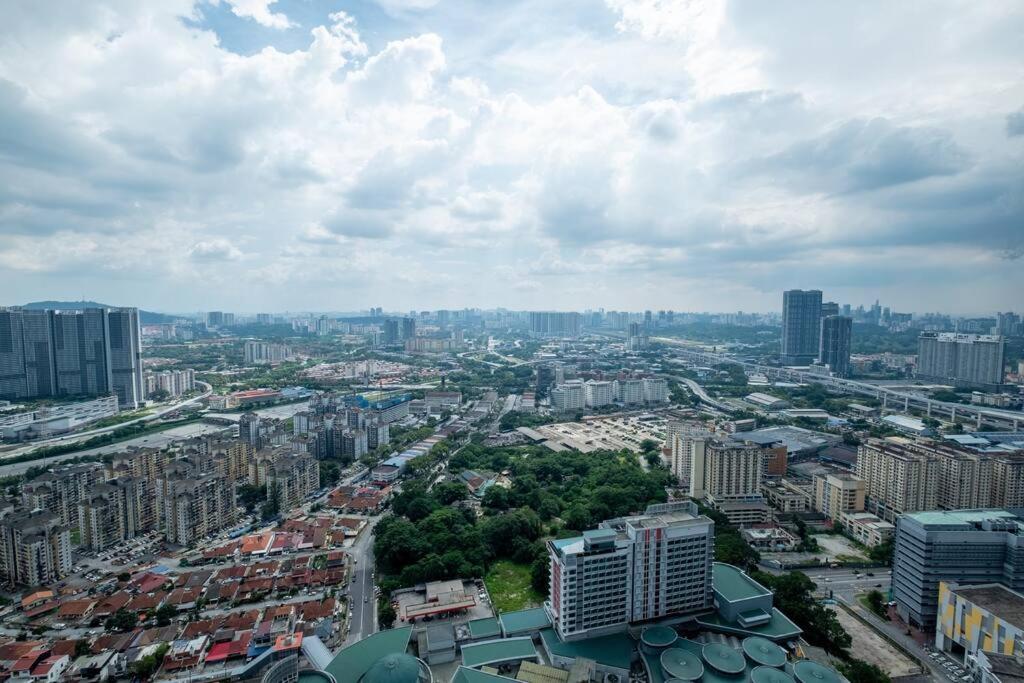 French Style SV2 Linked Bridge Velocity Mall 中文房东
