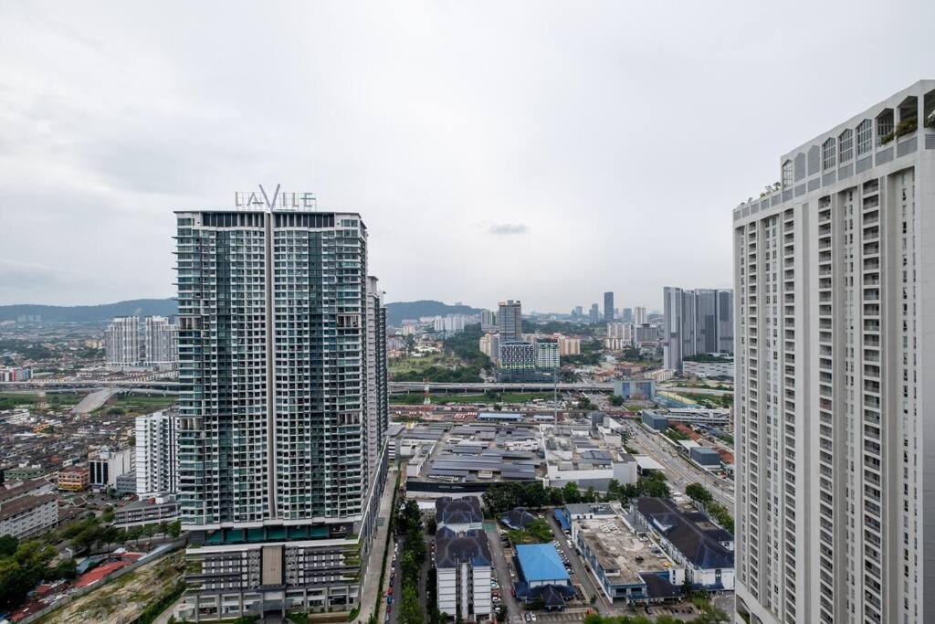 French Style SV2 Linked Bridge Velocity Mall 中文房东