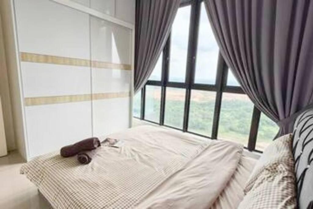 D'Pristine 23A11 walk to Legoland Netflix bySTAY photo 7