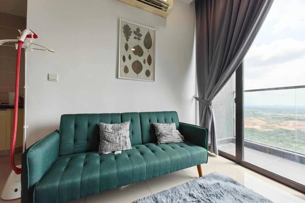 D'Pristine 23A11 walk to Legoland Netflix bySTAY