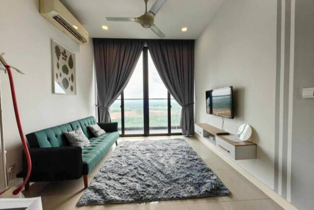 D'Pristine 23A11 walk to Legoland Netflix bySTAY photo 1