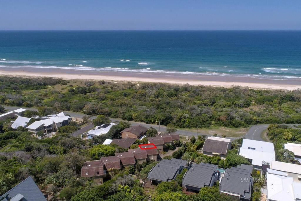 Sea Breeze - Blue Ocean Views & Pool