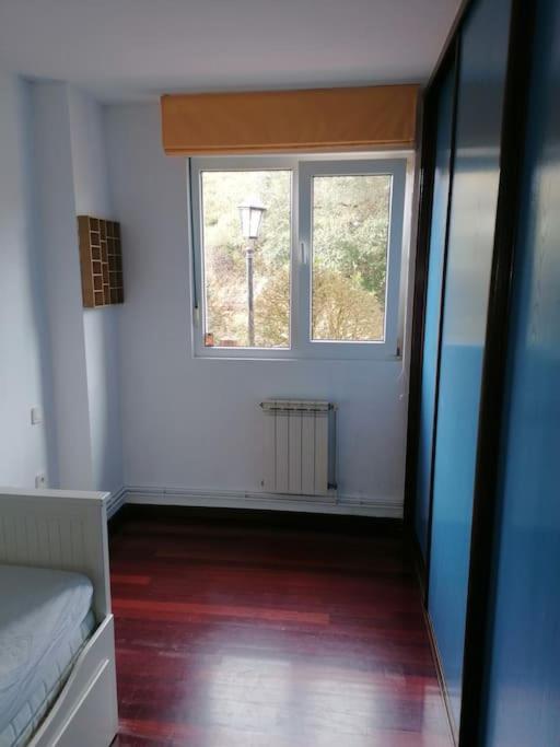Apartamento urbanización privada. Piscinas. Tenis