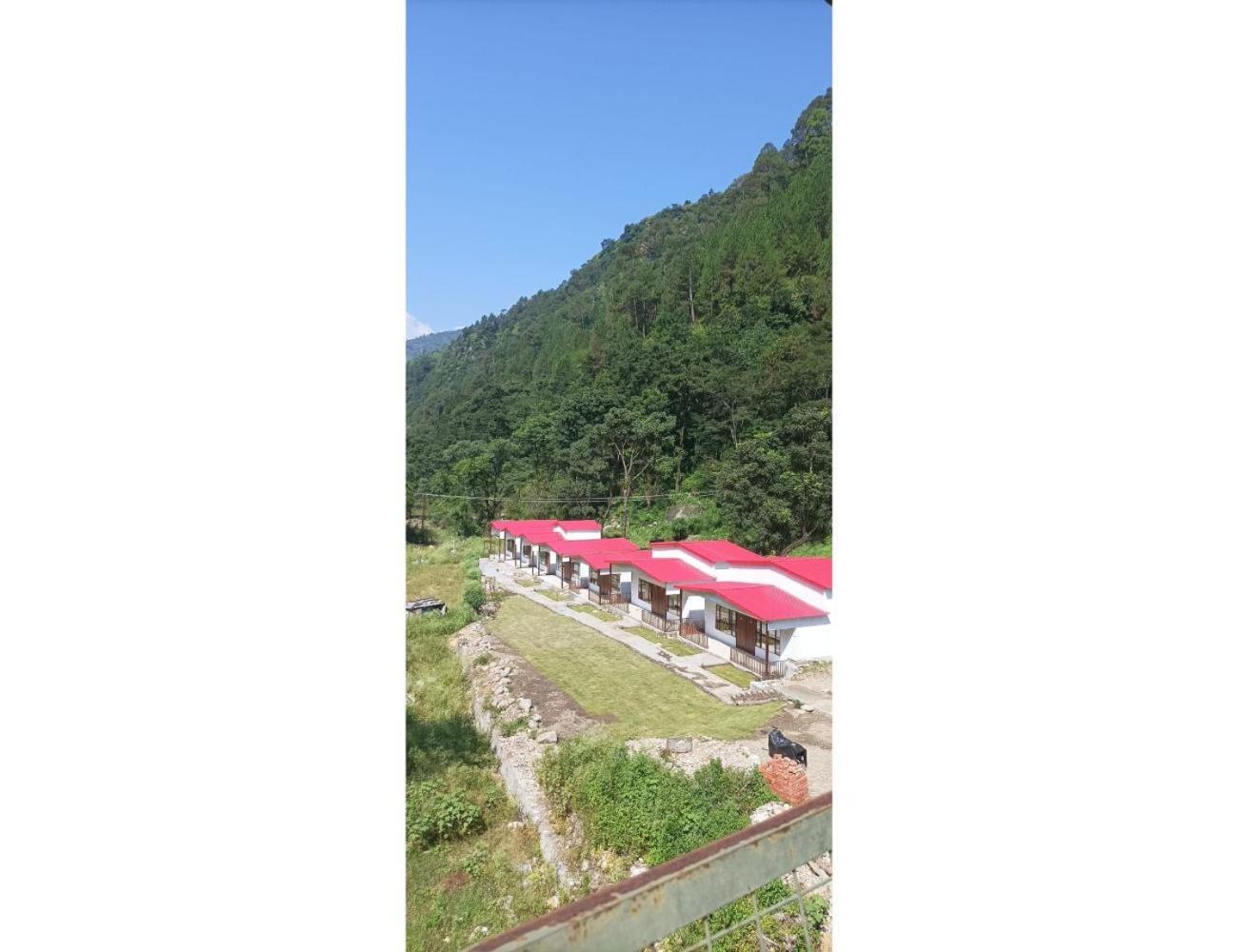Rishi Dhara Resort and Cottages, Barkot
