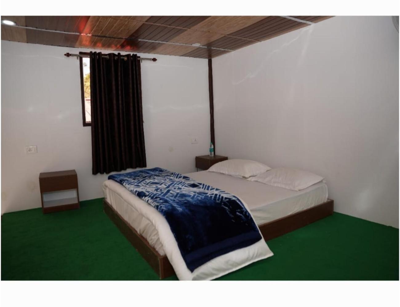 Rishi Dhara Resort and Cottages, Barkot