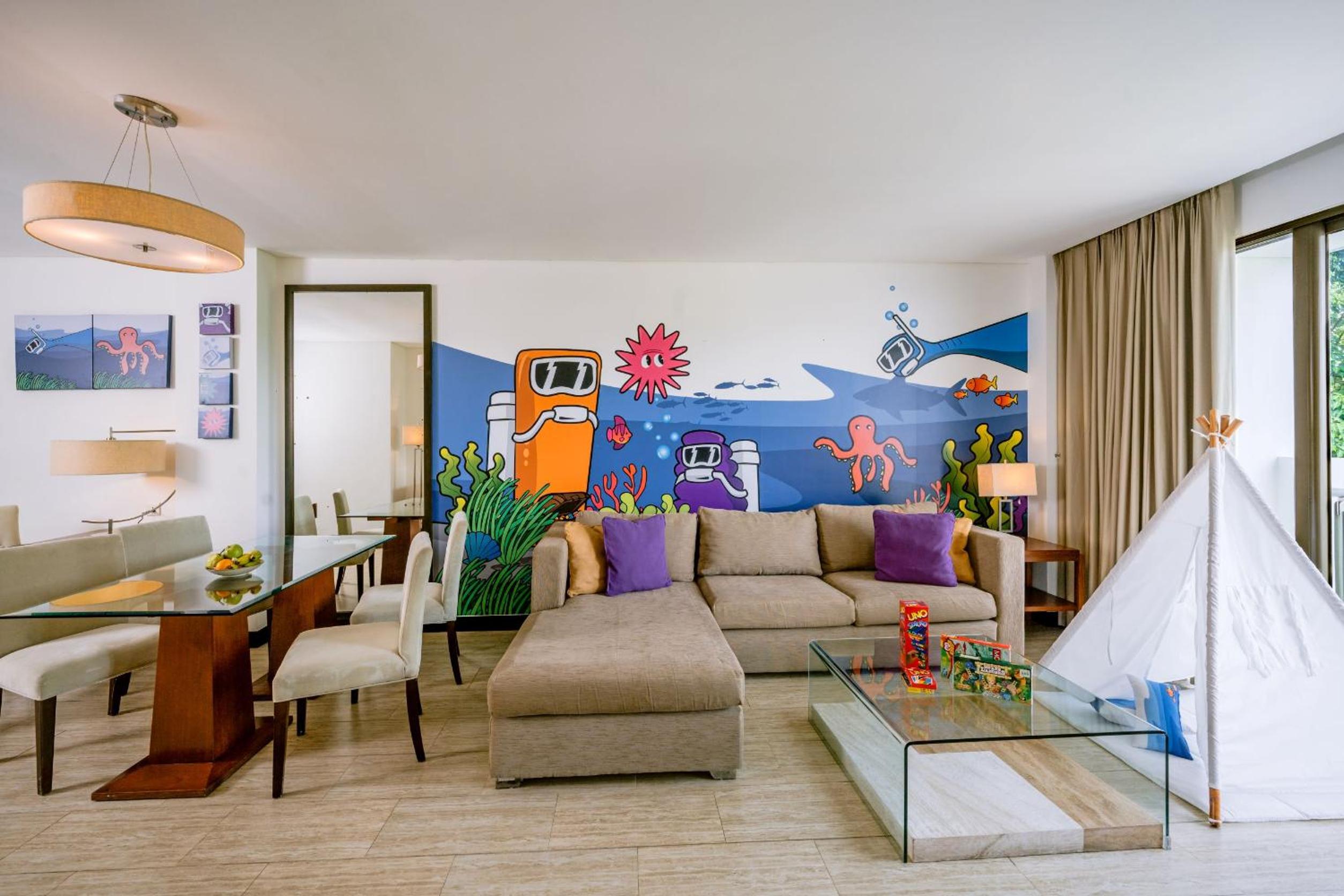 Lv8 Resort Hotel