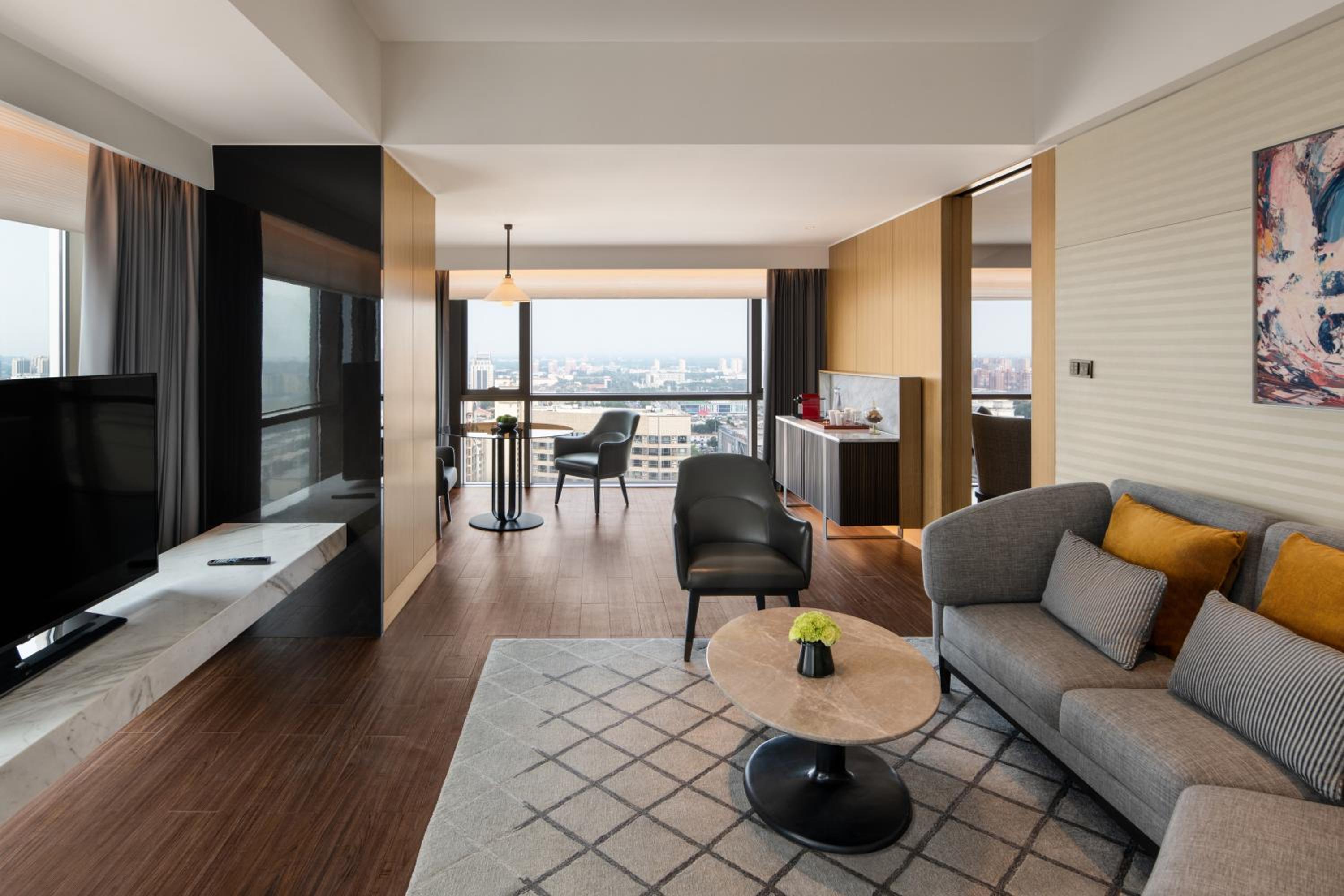 New World Langfang Hotel — 11
