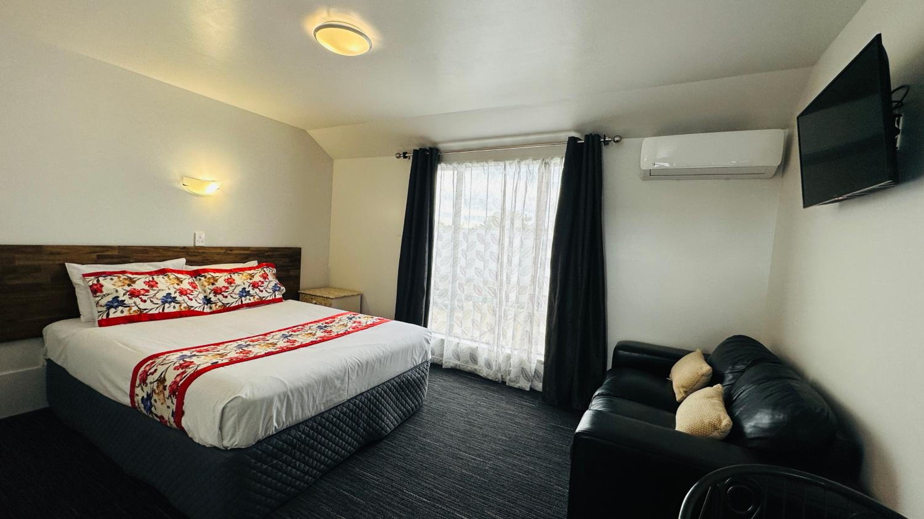 Samhil Motor Lodge