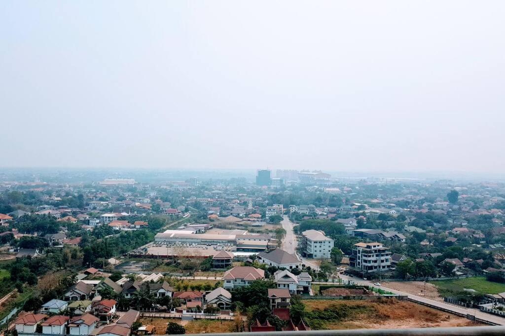 2-Bedroom Condo with City Skyline View view 4