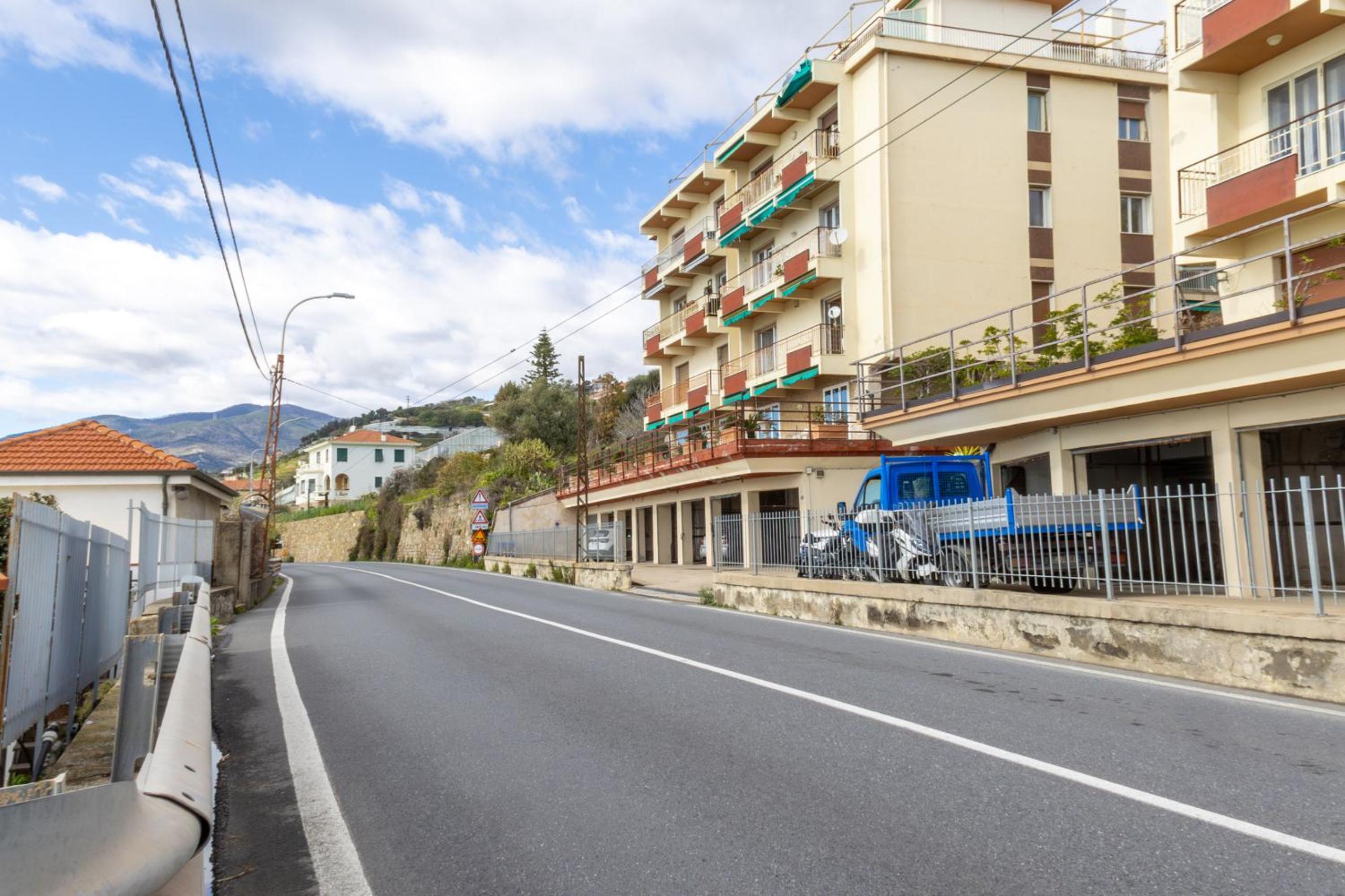 Mare di Liguria Apartment by Wonderful Italy view 2
