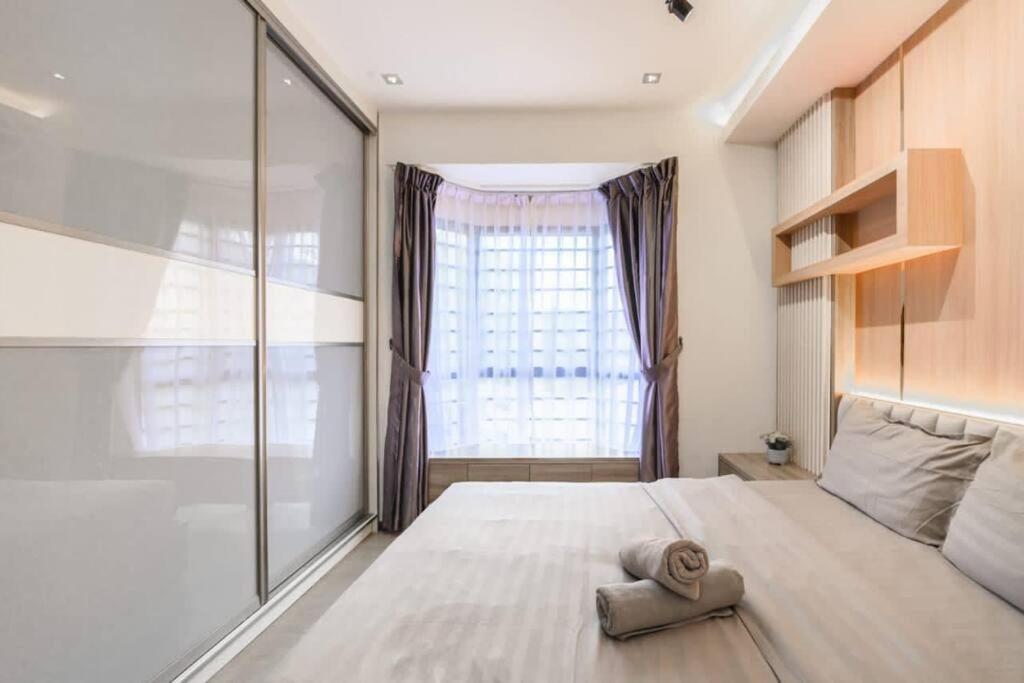 Newly Reno 3BR Luxury Duplex in the heart of KK photo 5