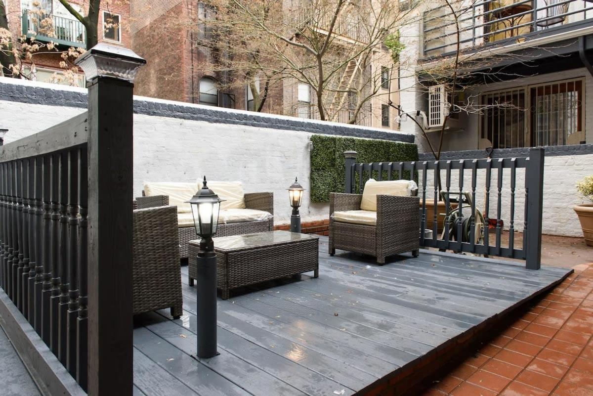 26-3A STUDIO Gramercy W D Outdoor Courtyard