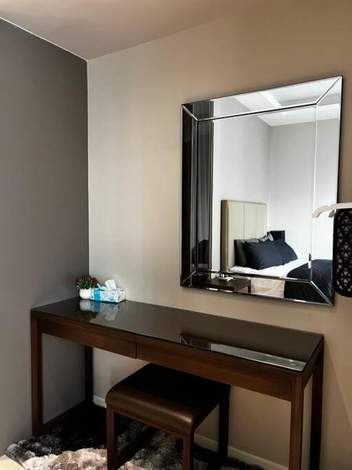 Dorsett Hartamas Suite w ProjectorNetflix