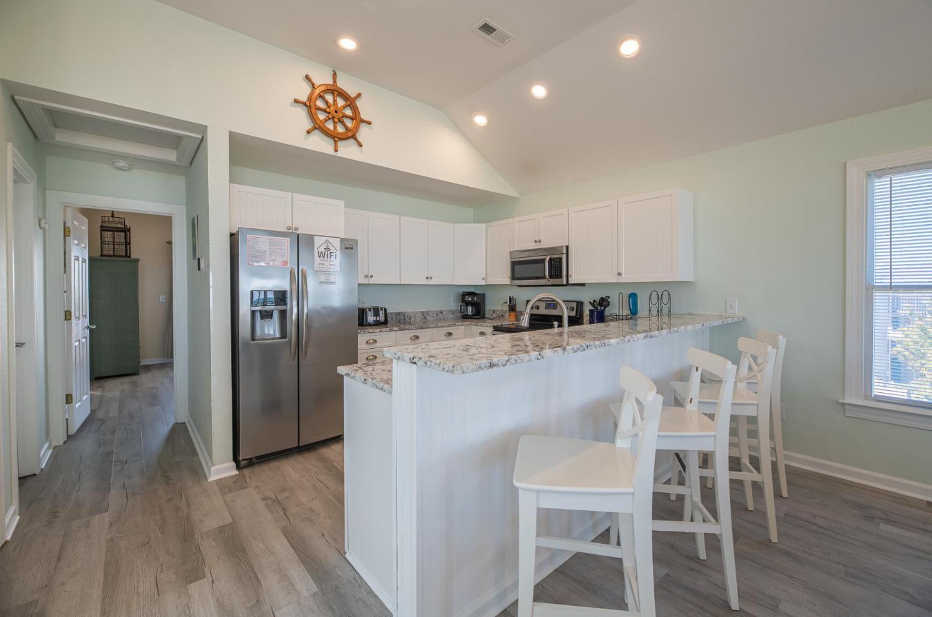 Savannah - Nags Head MP 16, Oceanfront, Direct Beach Access, Pool, Hot Tub, Pool Table