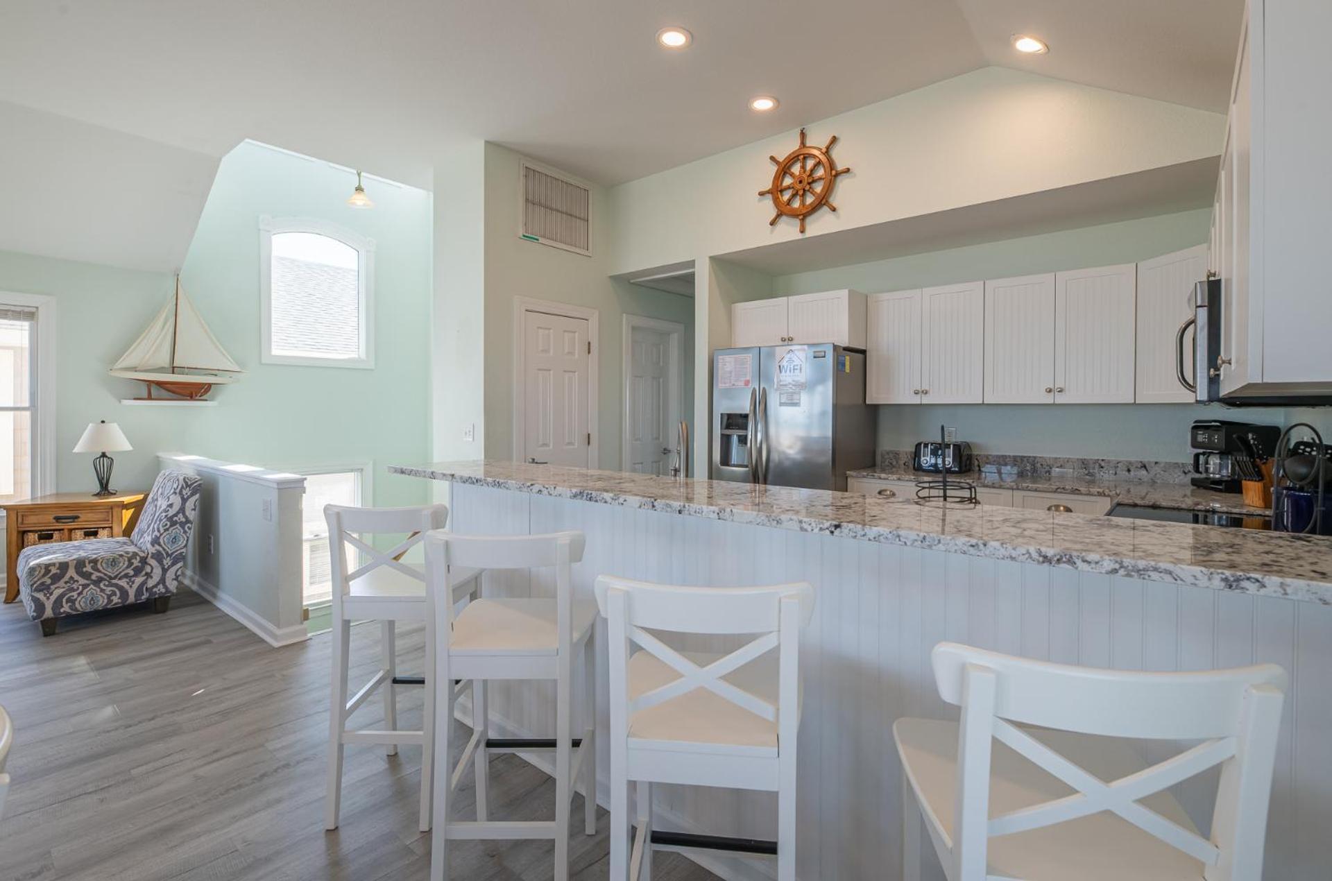 Savannah - Nags Head MP 16, Oceanfront, Direct Beach Access, Pool, Hot Tub, Pool Table