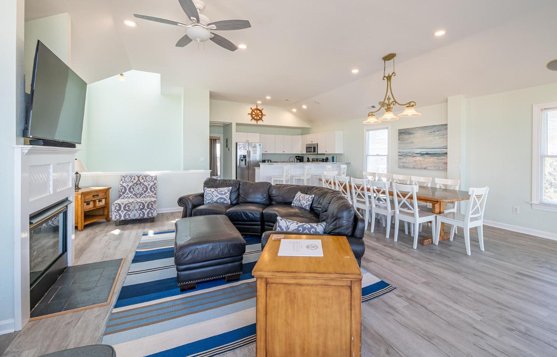 Savannah - Nags Head MP 16, Oceanfront, Direct Beach Access, Pool, Hot Tub, Pool Table