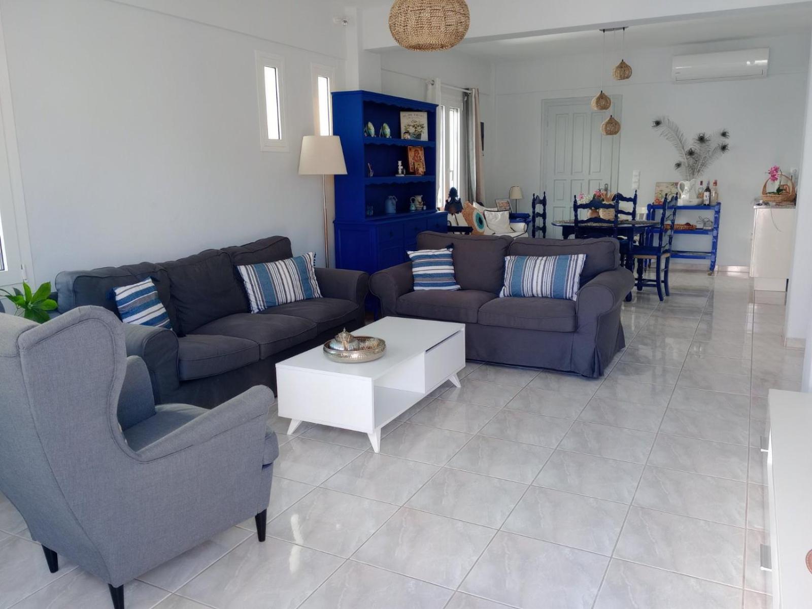 Villa Santa Marina view 4