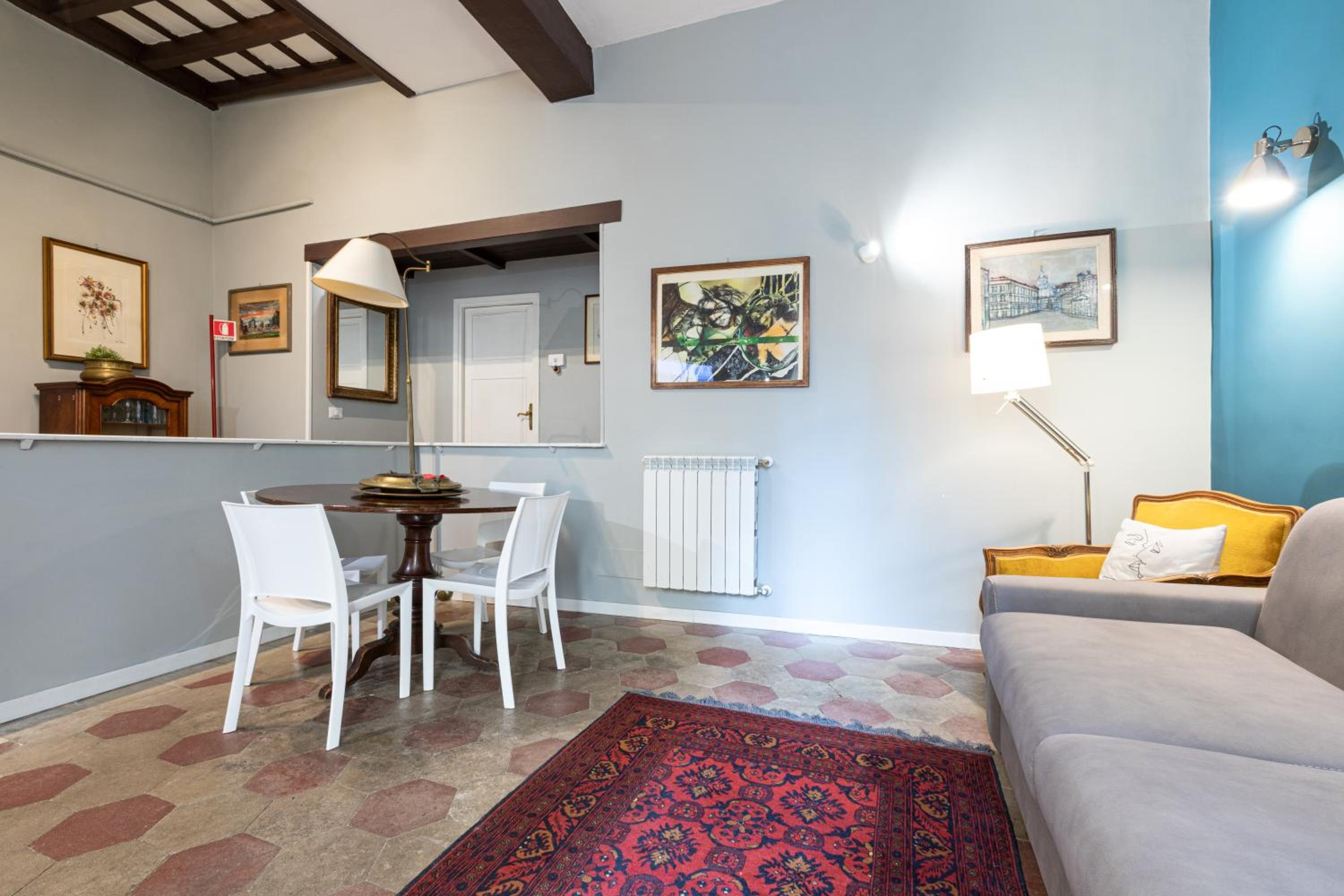 Apartment with nice terrace by the Amazing Pantheon