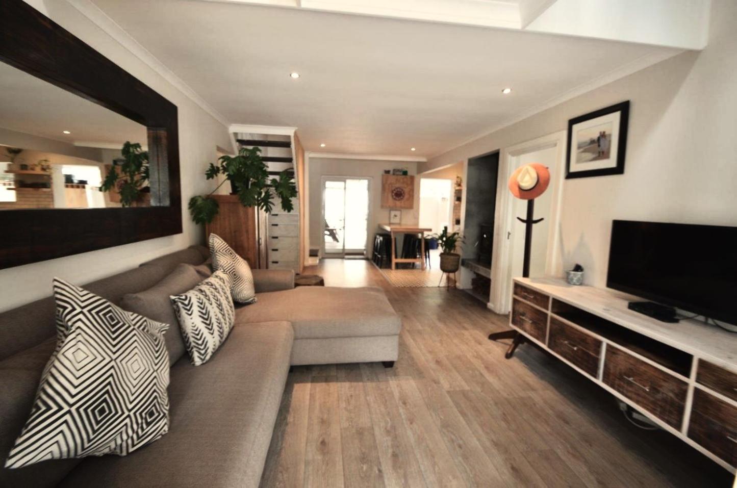 Riverclub Villas