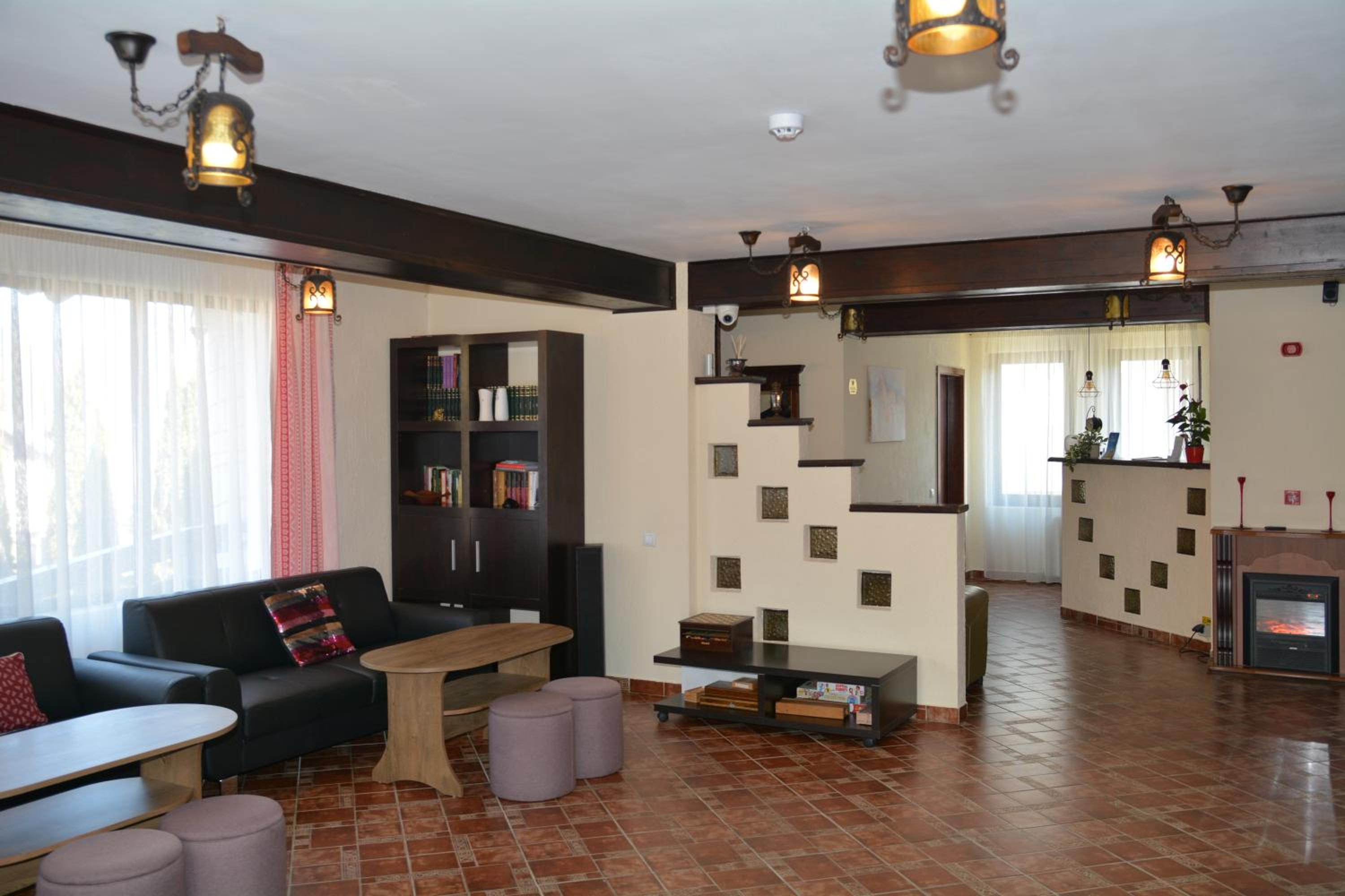 Photo 9